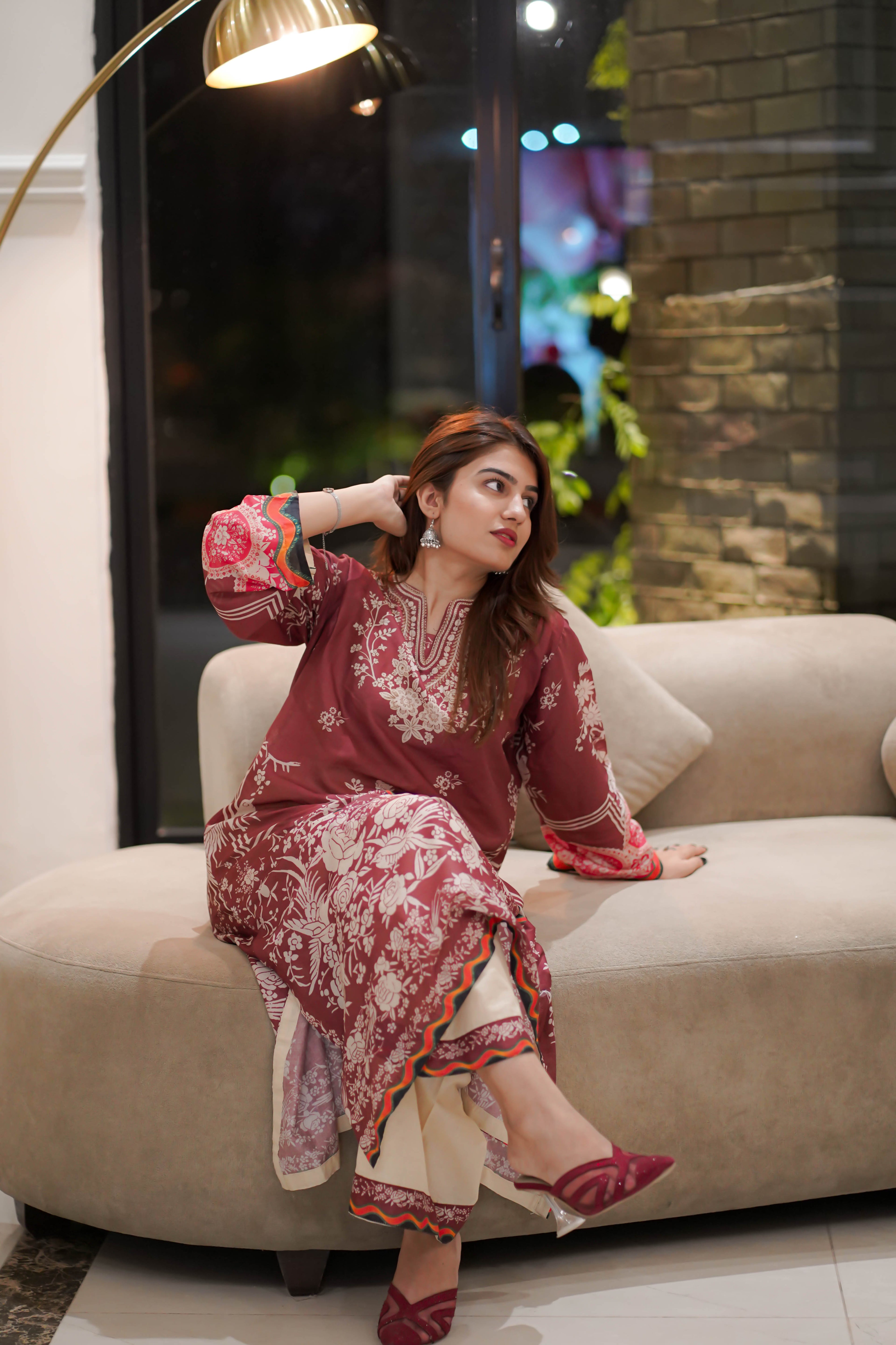 Scarlet 2 Pc (KAFTAN)