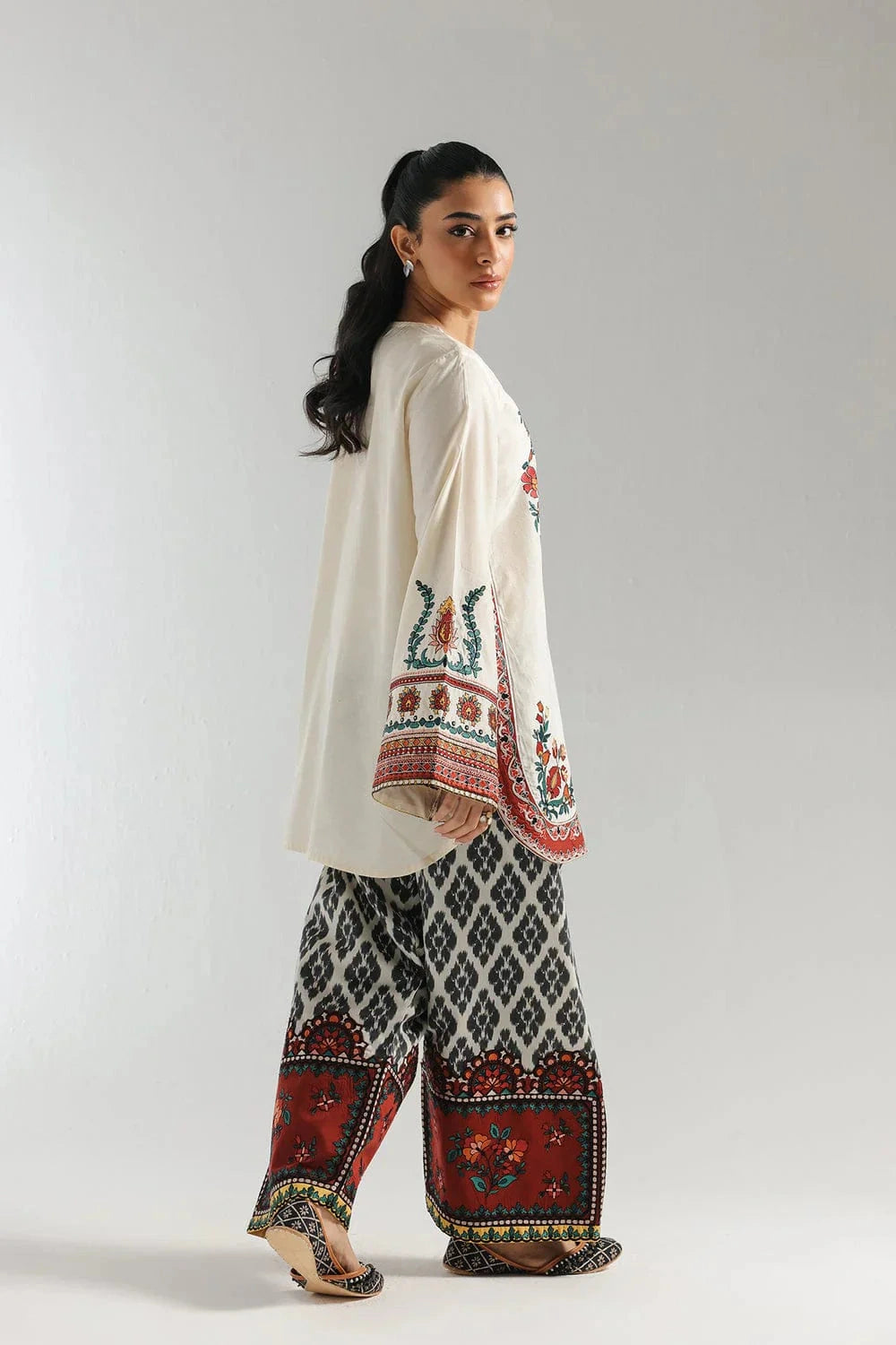 Crystal 2 Pc