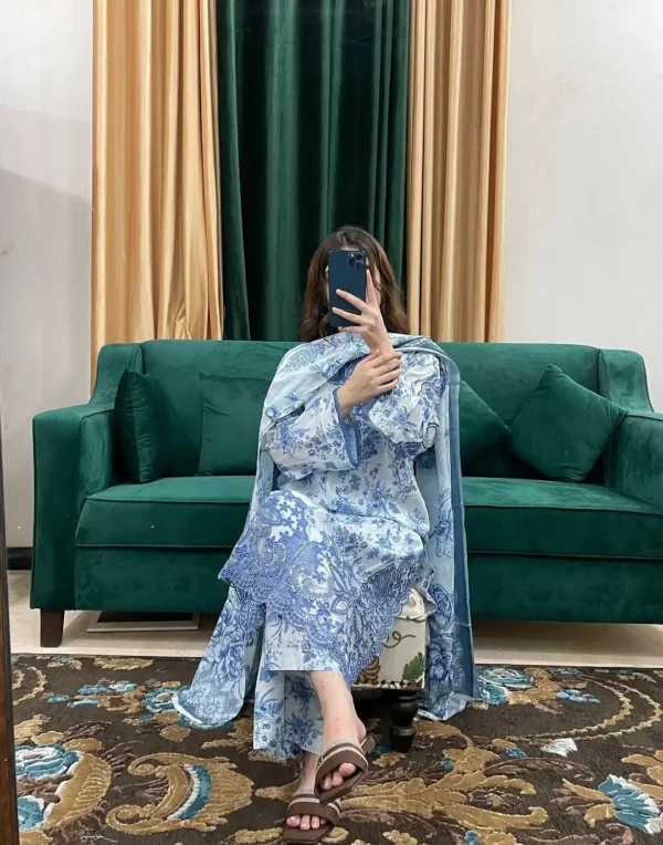 Mahreen – 3Pc - Image 4
