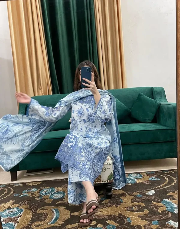 Mahreen – 3Pc - Image 2